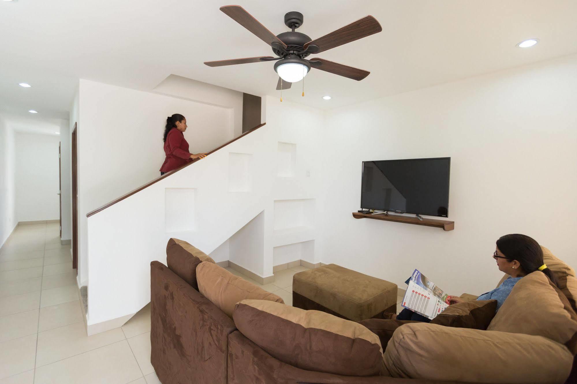 Apartamentos Vistas De Santo Domingo Managua Luaran gambar
