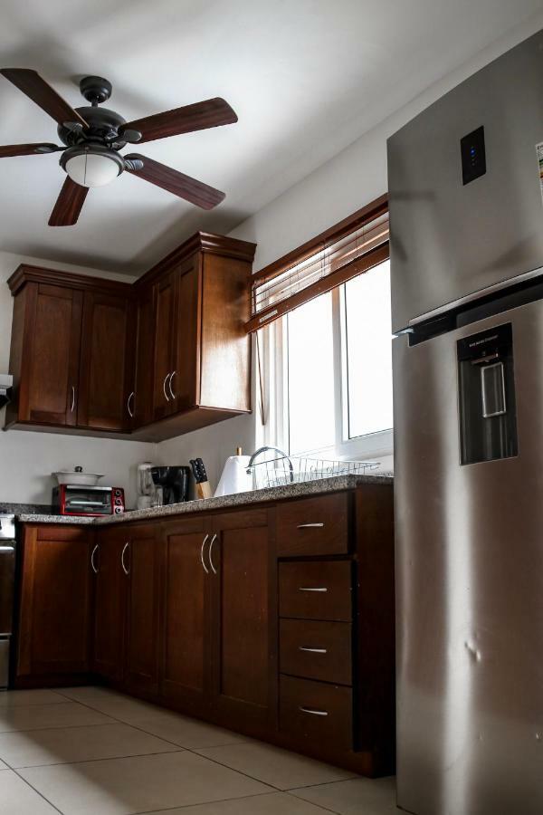 Apartamentos Vistas De Santo Domingo Managua Luaran gambar