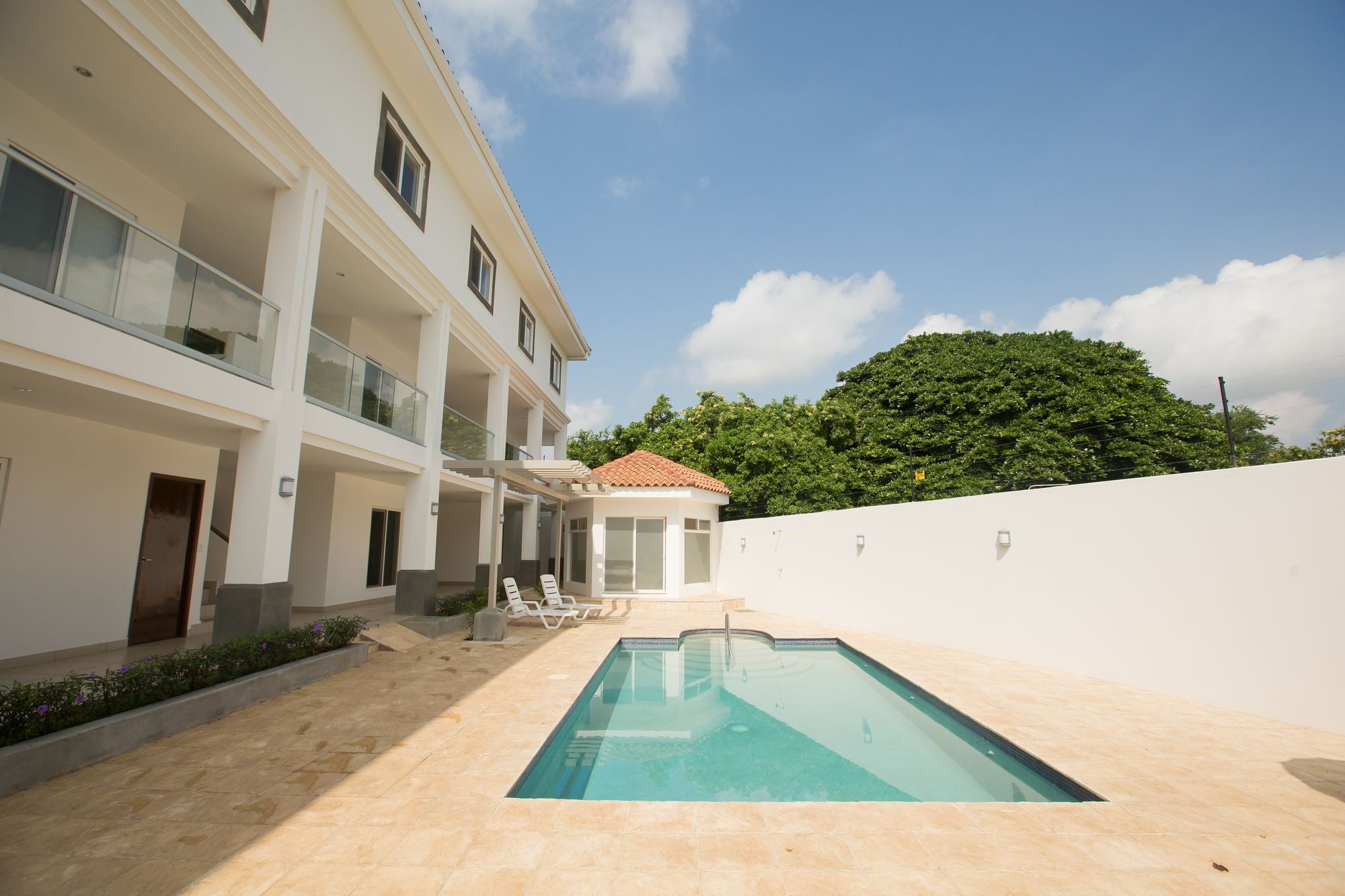 Apartamentos Vistas De Santo Domingo Managua Luaran gambar